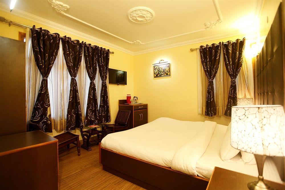Hotel Bridge View Regency Shimla Exterior foto