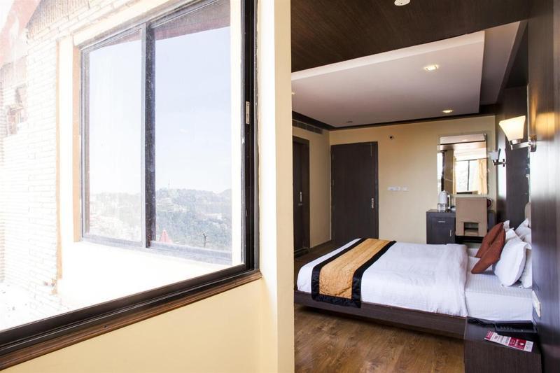 Hotel Bridge View Regency Shimla Exterior foto