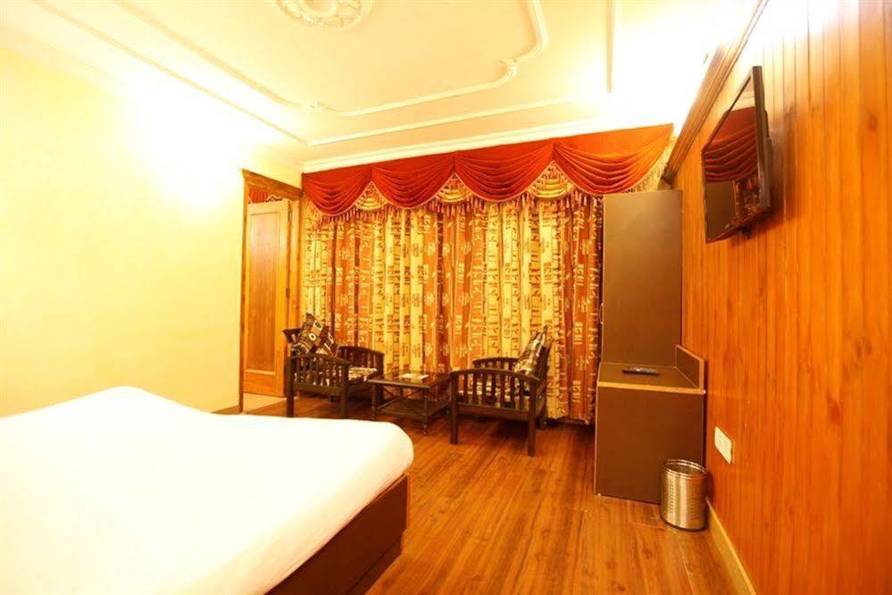 Hotel Bridge View Regency Shimla Exterior foto