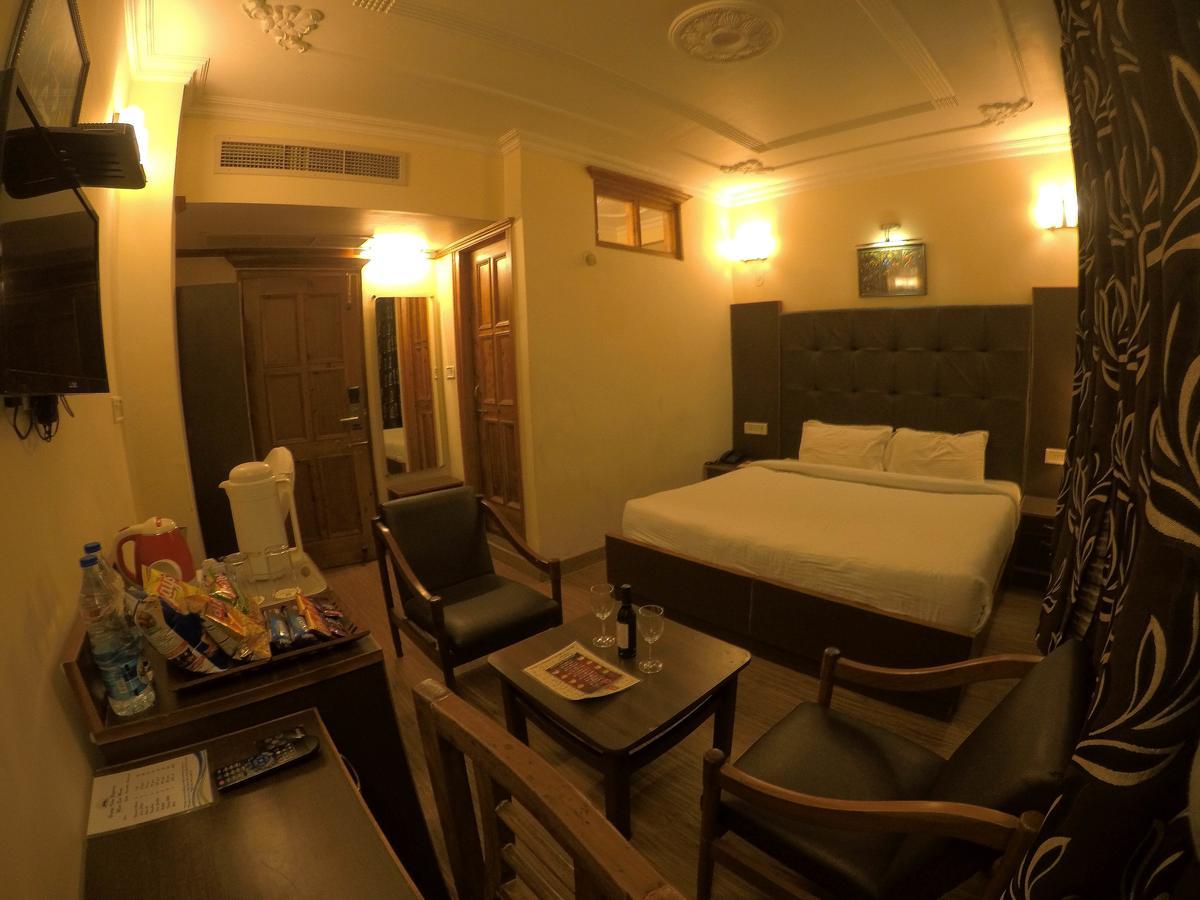 Hotel Bridge View Regency Shimla Exterior foto