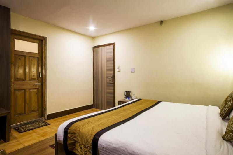 Hotel Bridge View Regency Shimla Exterior foto